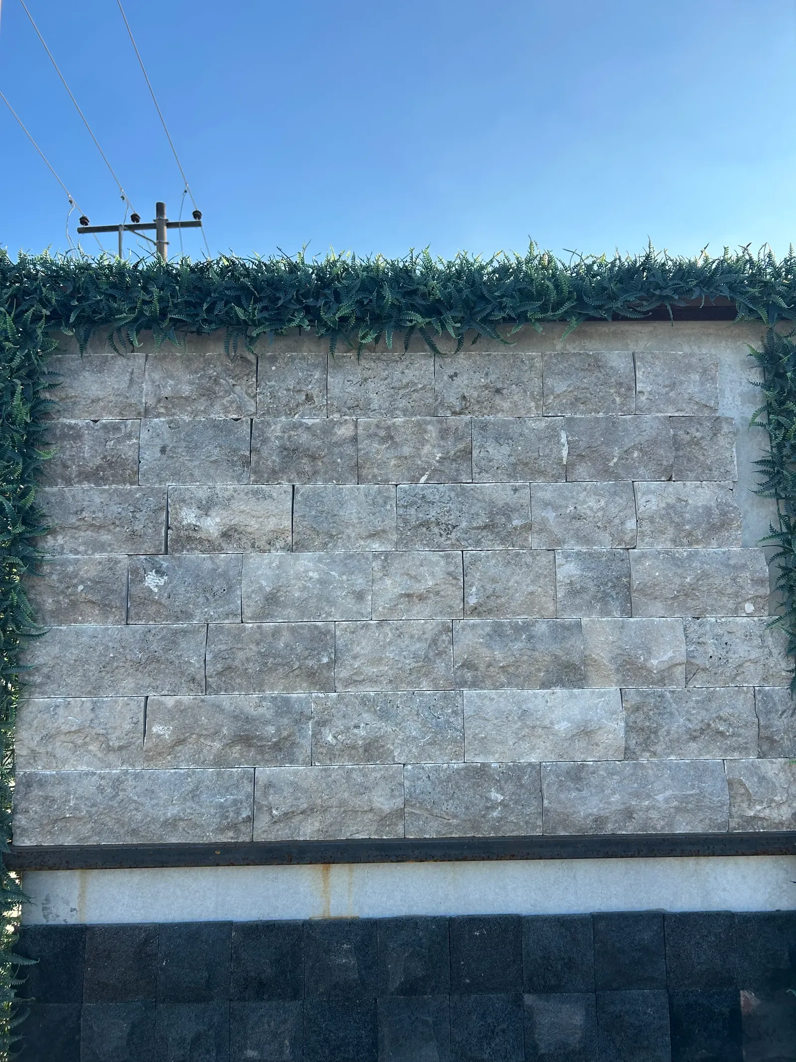Pedras Importadas aplicada